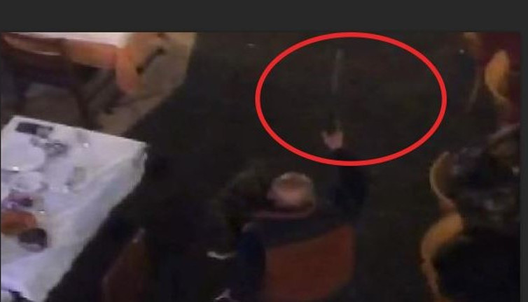 Tarihi Çiçek Pasajı'nda silah ateşlendi kadın rehin alındı