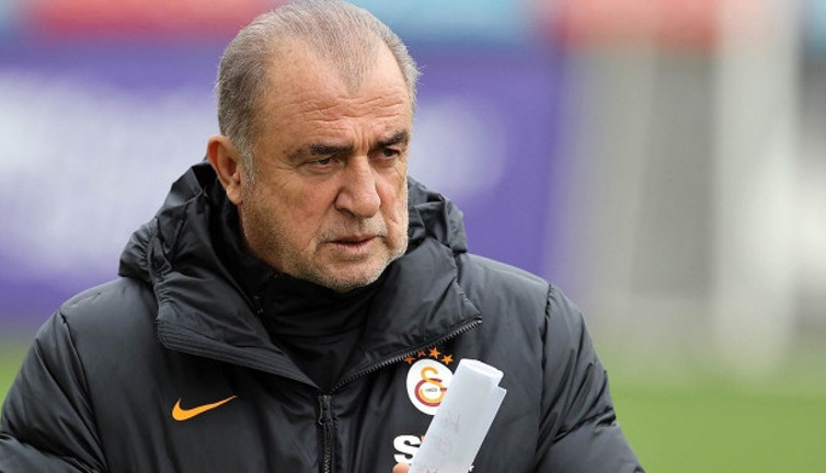 Fatih Terim Altay maçı 11'ini şekillendiriyor