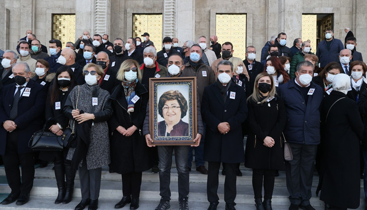 Güldal Akşit için Meclis'te cenaze töreni düzenlendi