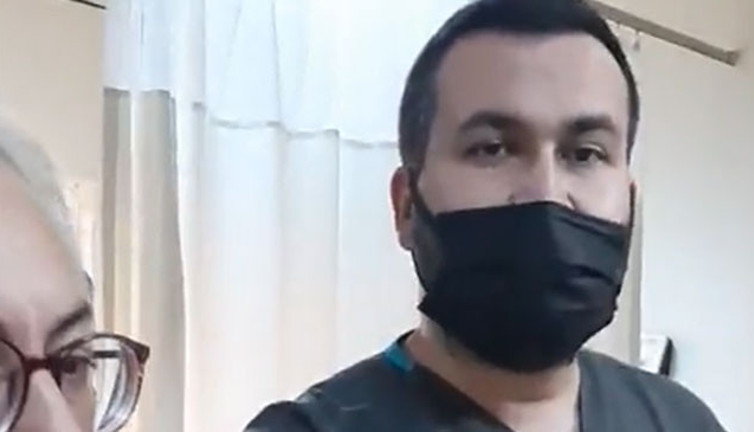Maskesiz hasta doktoru rezil etmek için video çekti, kendisi rezil oldu! Helal olsun sana doktor bey