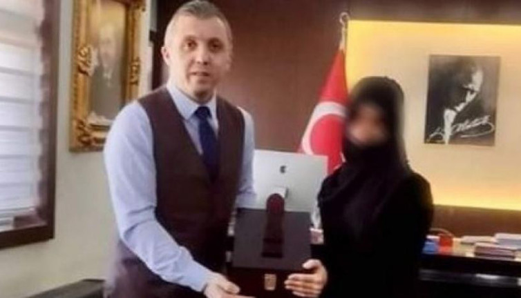 Geçinemeyip ayakkabı boyacılığı yapan kadına Kaymakam'dan tepki çeken hediye