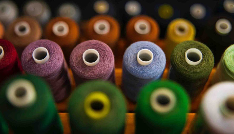 Tekstilde iplik krizi. Bakan Muş devrede. Kritik süre belli oldu