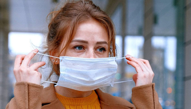 Kuzey İrlanda'da korona virüs için yeni adım