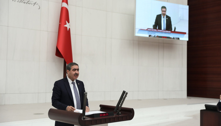 İYİ Partili Oral’dan AKP’ye Çok Sert Din Eleştirisi