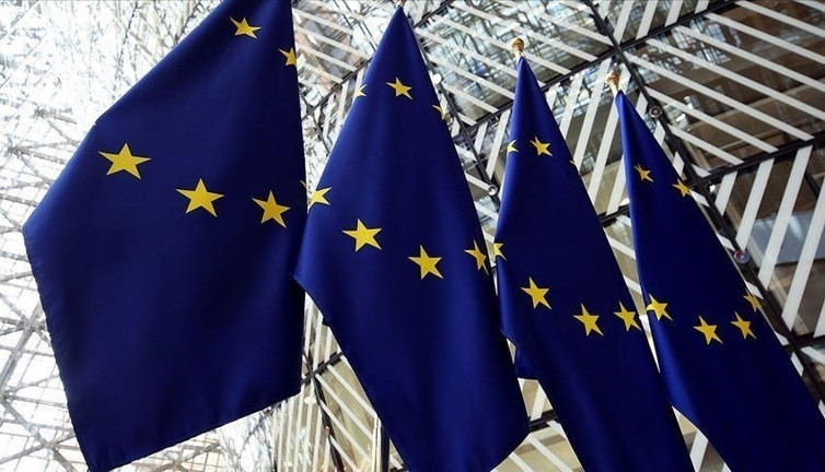 AB dijital platformlara katı kurallar getirecek