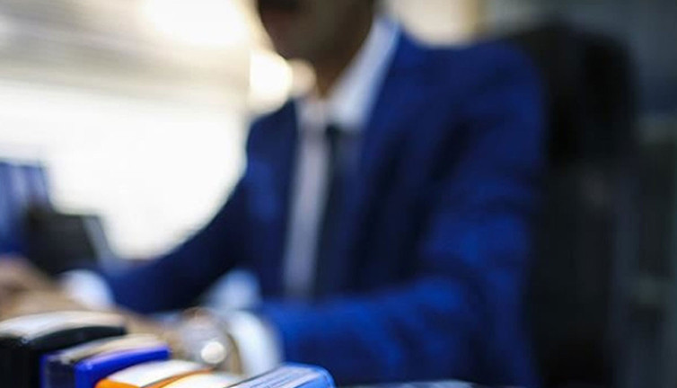 17 yıldır çalışan personele kovulma haberini nasıl verdiler. Paramedya'nın şubeci kod adıyla yazan yazarı açıkladı