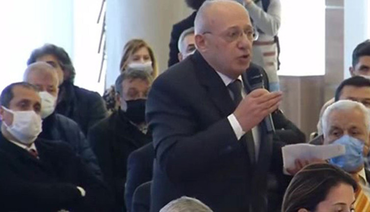 Ünlü şirketin patronu bağıra bağıra dert yandı: Gemileri bağladım sebebi kim