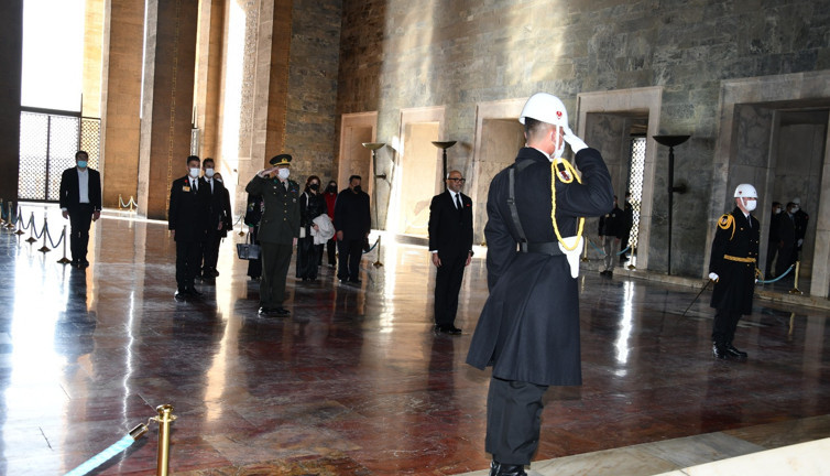 Venezuela Büyükelçisi'nden Anıtkabir'e ziyaret