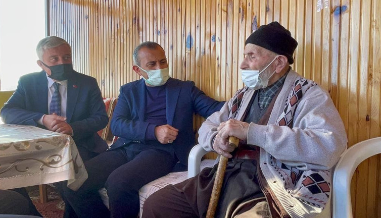 112 yaşındaki dede: “Ben Osmanlı'dan kalmayım”