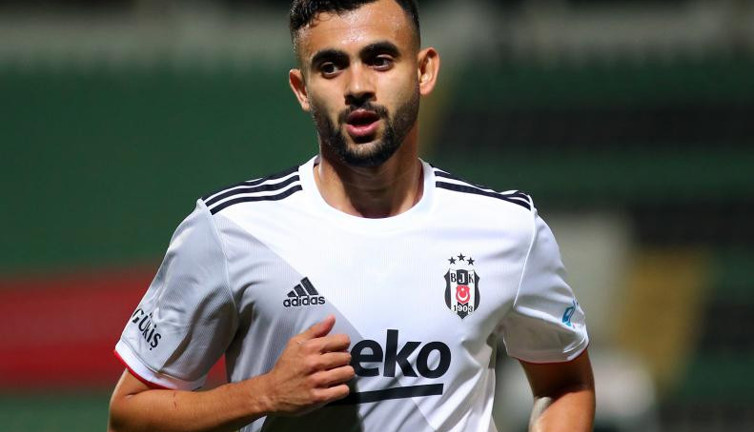 Beşiktaşlı Ghezzal ambulans uçakla İstanbul'a getirildi