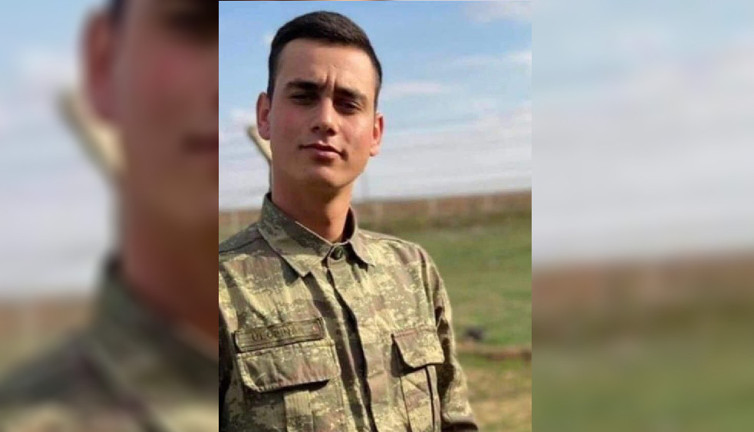 MHP eski ilçe başkanının oğlu Akçakale’de şehit oldu geriye bu görüntüler kaldı