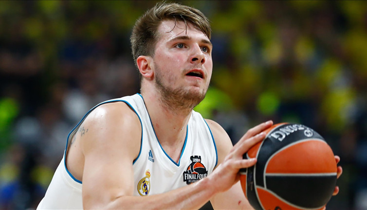 Doncic'in 'triple double' yaptığı maçta Mavericks, Bulls'u yendi