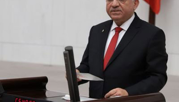 AKP’li Karahocagil, Enes Kara’nın intiharını dış güçlere bağladı