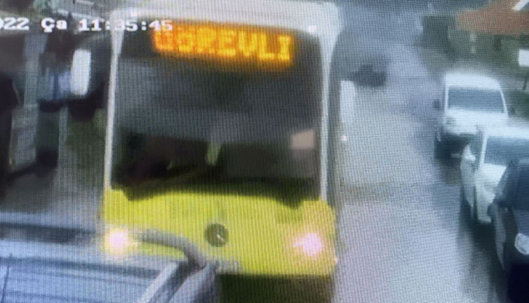 Dev dalgalar kabus yaşattı! Engelli ve yaşlıları taşıyordu…