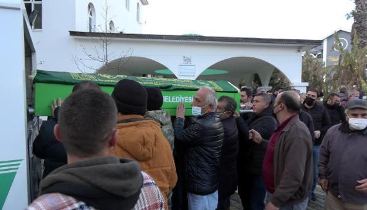 Zabıtaya kızıp kendini yakmıştı, hayatını kaybetti