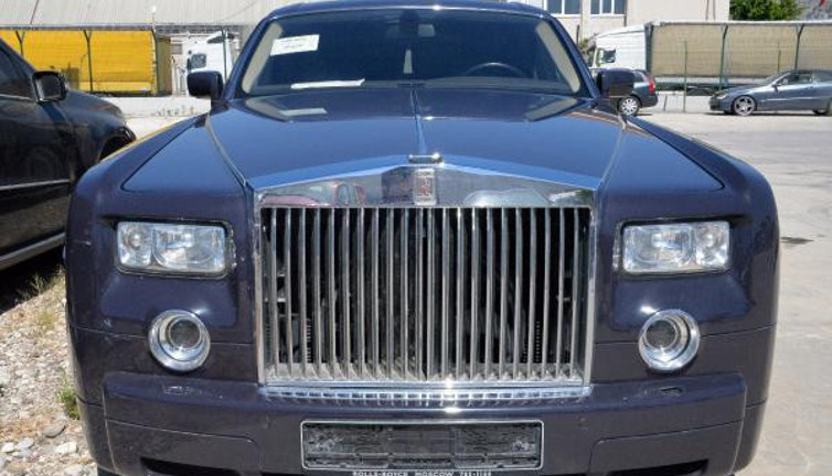 Gümrüklerde ‘e-ihale’ ile satış gelirlerini arttırdı