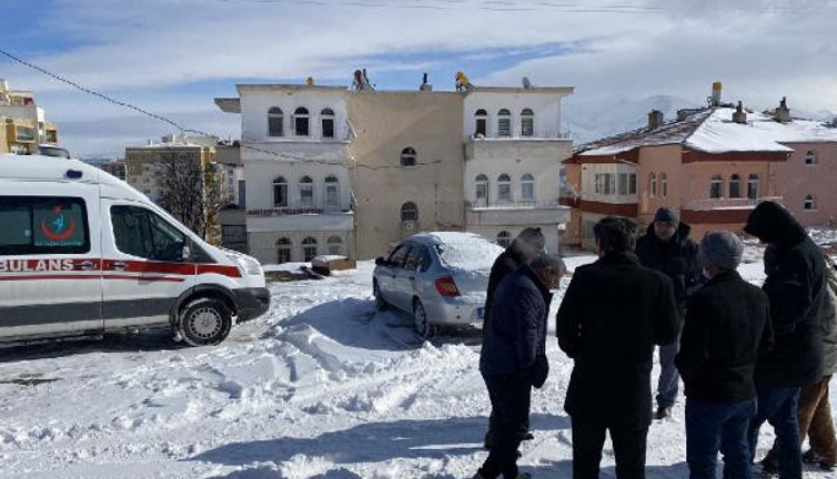 Niğde’de sobadan zehirlenen çift öldü