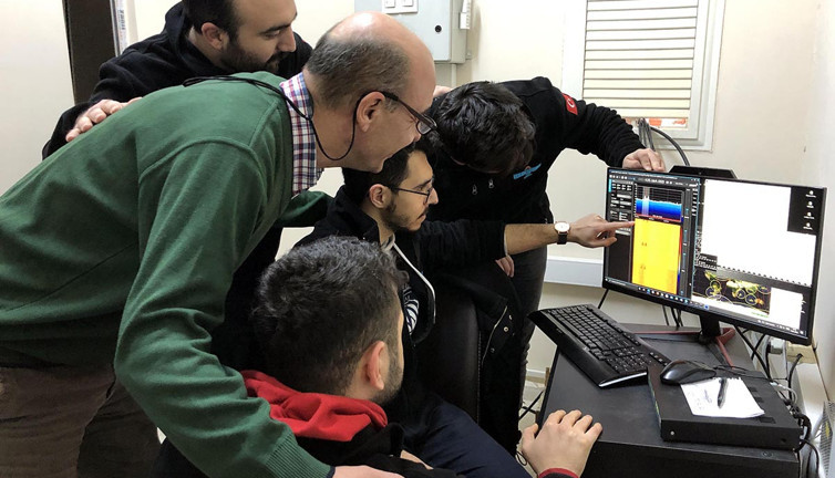 Türkiye'nin ilk cep uydusu 5 günde 900 veri gönderdi