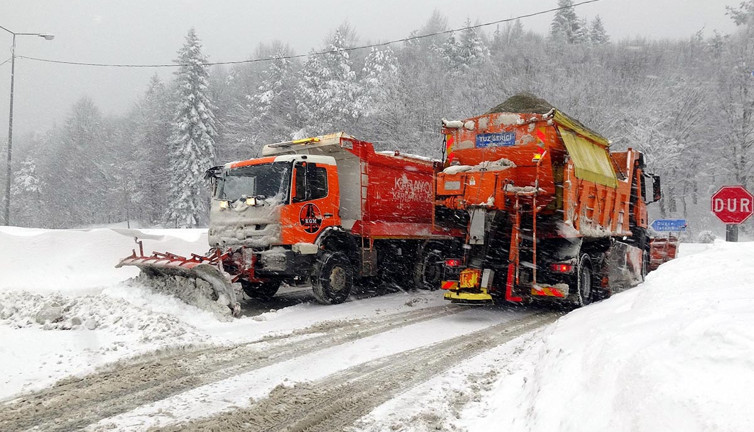 Bolu Dağı, TIR ve kamyon geçişlerine kapalı