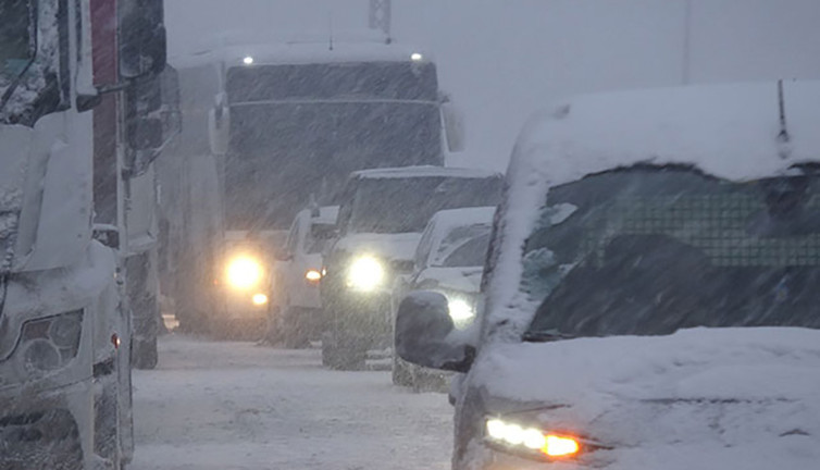 İstanbul- Ankara yolu trafiğe açıldı