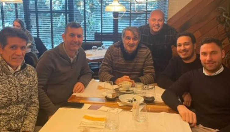 Beşiktaş'a mı hazırlanıyor? Şenol Güneş, yardımcılarıyla buluştu