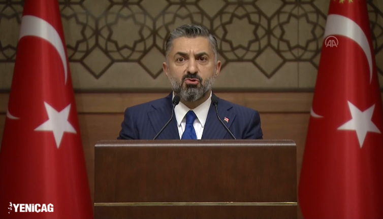 RTÜK Başkanı Şahin, Erdoğan'ın gözlerine bakarak seslendi ‘Şahsınıza yönelik söylemlere müsaade etmeyeceğiz’