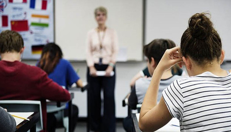 Gözetmen öğretmenlerin sınav ücretleri belli oldu