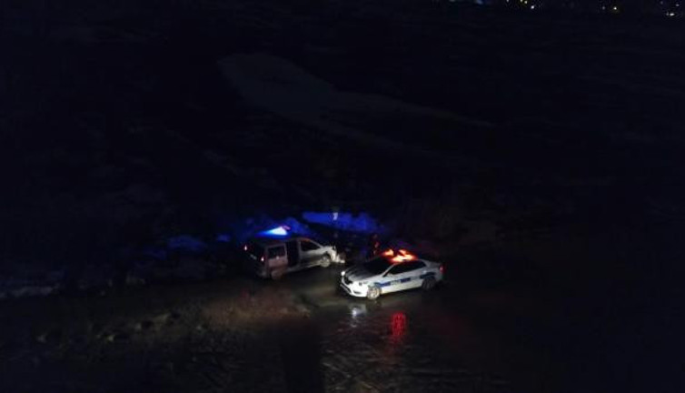 Büyükçekmece'de kayıp kişinin cesedinin aranmasına ara verildi