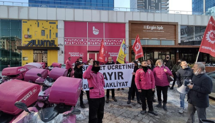 Yemek Sepeti'nde büyük kriz. Kuryeler kontak kapattı