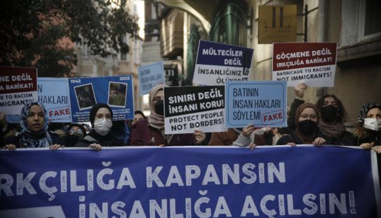 Yunanistan'a mülteci protestosu