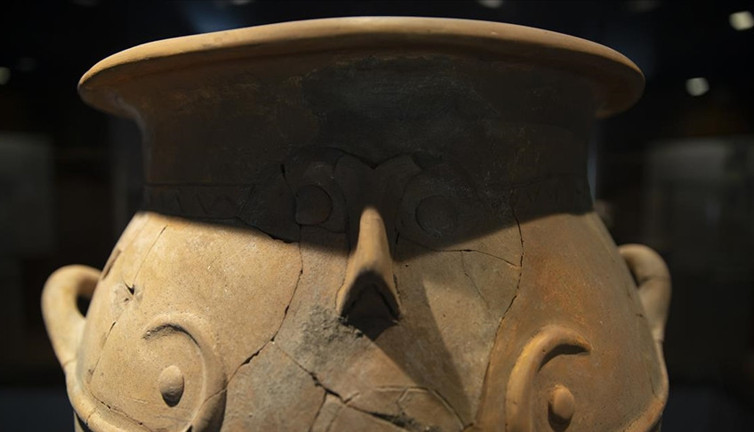 Bu tarihi eserler 'kem gözler'den koruyor