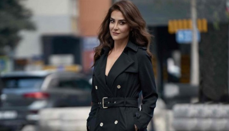 Şarkıcı Ebru Elver'e dolandırıcılık şoku! 6 aylık peşin ödemiş…