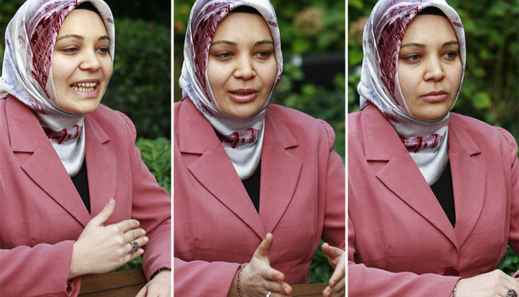 İlk türbanlı teğmen Hilal Kaplan'a konuştu. Hilal kaplayan ağlayacaktım dedi. Ama akıllara daha önce PKK güzellemesi yaparak, TSK aleyhine attığı tweetler geldi.