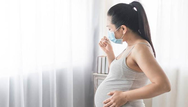 Koronavirüs hamileler için büyük riskler taşıyor