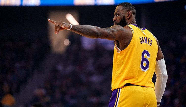 LeBron James NBA tarihine geçti! Yok artık...