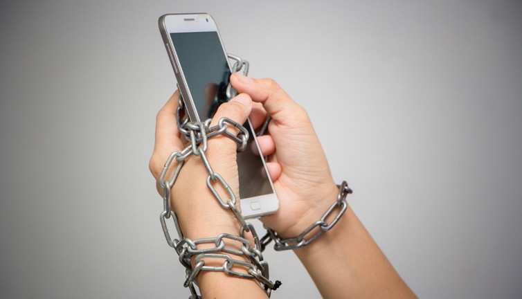 Akıllı telefonlara en çok bağımlı olan ülkeler açıklandı: Bakın Türkiye kaçıncı sırada