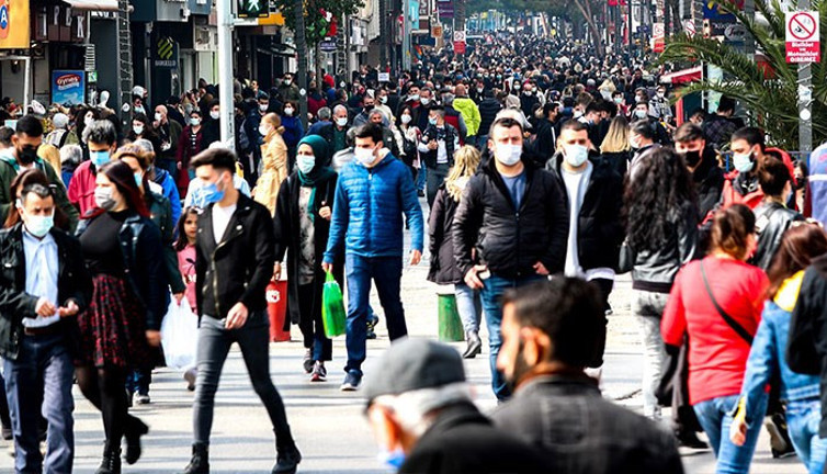 Kovid-19 vakaları üç büyükşehirde arttı