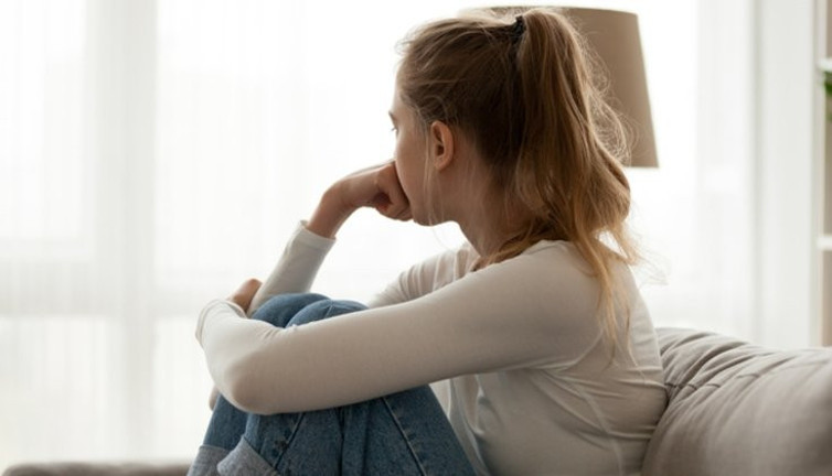 Özellikle kadınlarda görülüyor