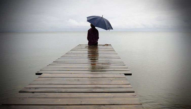 Yalnızlık demans riskini artırıyor