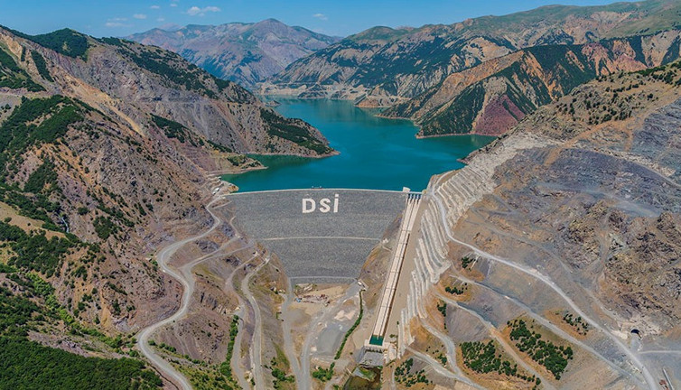 ‘Yok artık!’ dedirtecek hata ve hata düzeltme yolu! Barajı'ndaki hata üretimi durdurdu 'Düzeltme' ihalesi de aynı şirkete verildi