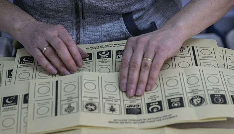 Nurcular kime oy verecek tartışması! Başkaldıranlar kime oy vereceğini açıkladı