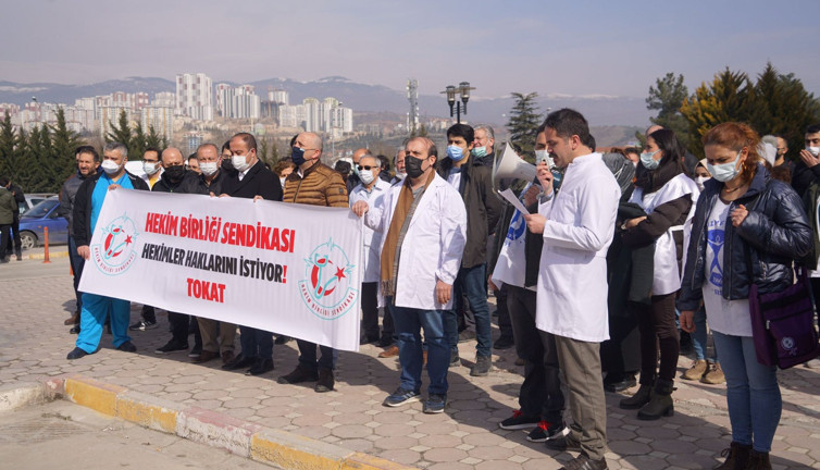 Hekimler Tokat'ta da iş bıraktı!