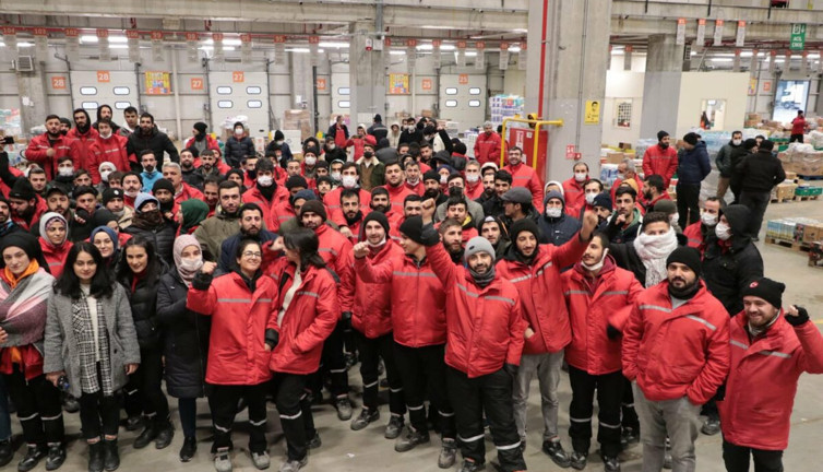 Migros çalışanları mücadelelerini kazandı. Sendikadan flaş açıklama