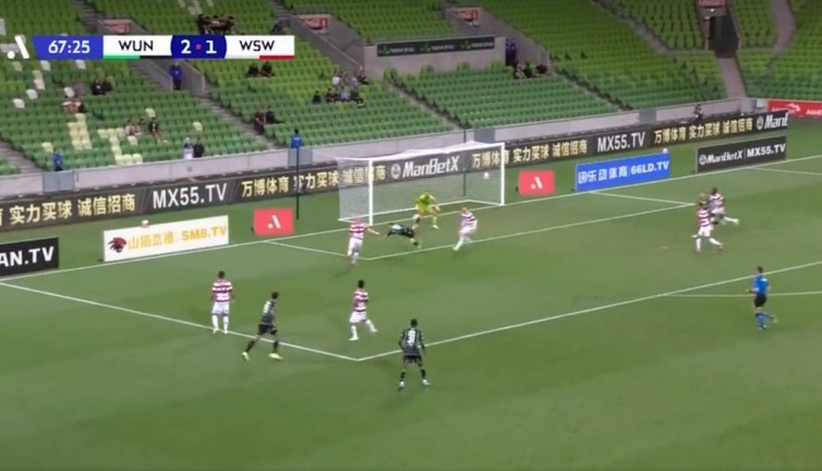 Western Unitedlı Ben Garuccio'dan dillere destan bir gol! Akrep vuruşu ile harika attı