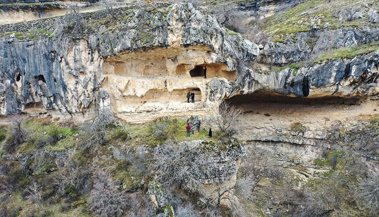 Elazığ'da bir vadide Roma dönemine ait 1800 yıllık kalıntılar tespit edildi