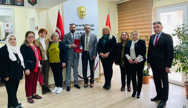 İYİ Parti Toplumsal Politikalar Başkanlığından gazi derneklerine ziyaret