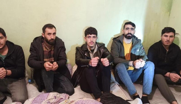 Afganlı çete Türkleri İstanbul'da rehin aldı