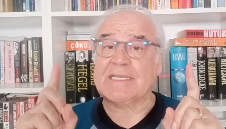 Gazeteci Memduh Bayraktaroğlu'nun evine yüzleri maskeli eli sopalı bir grup baskın