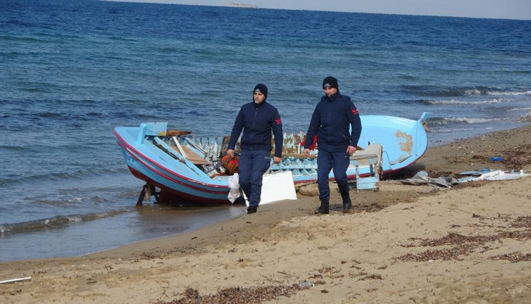Teknesi karaya vurdu kendisi sırra kadem bastı