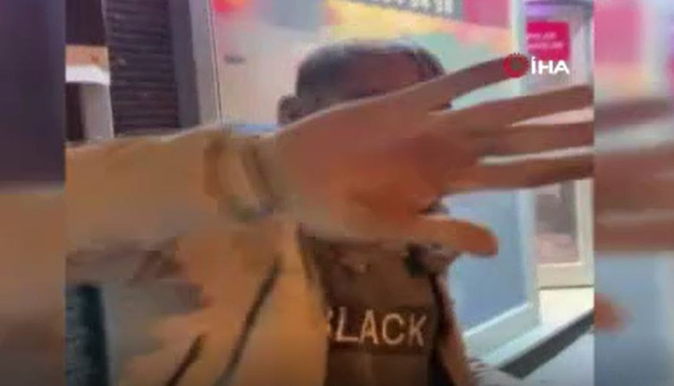 Doğum gününde doğduğuna pişman oldu